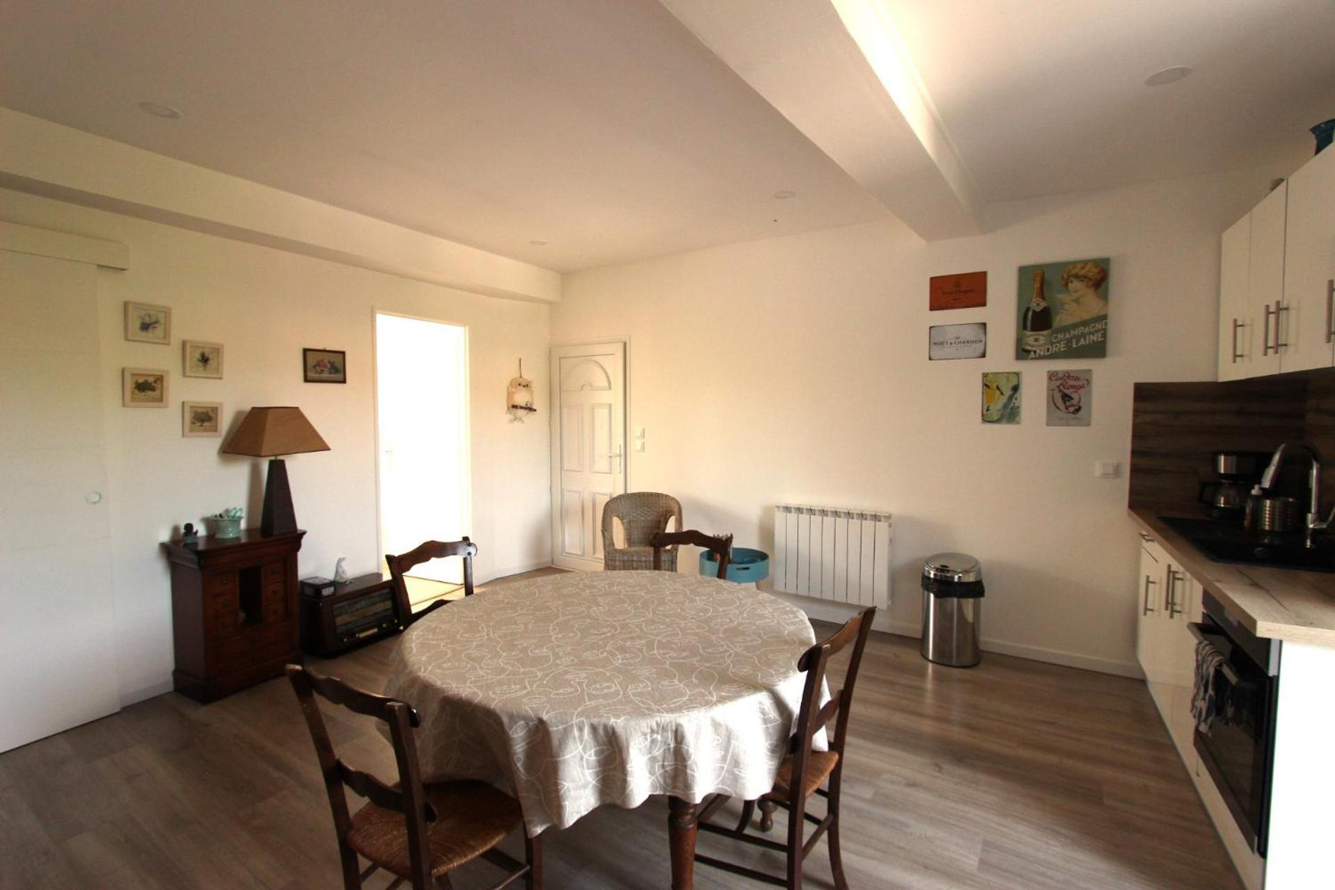 Joli Appartement Avec Balcon Au Coeur De フォルカルキエ エクステリア 写真